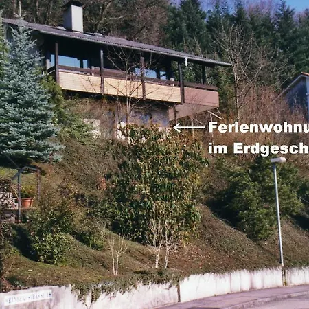 Unterschutz *